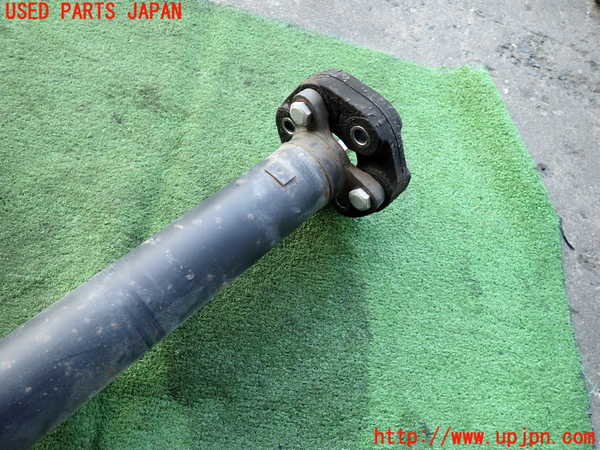 2UPJ-9231793410]BMW 320i(8A20)リアプロペラシャフト 中古 (F30)_4