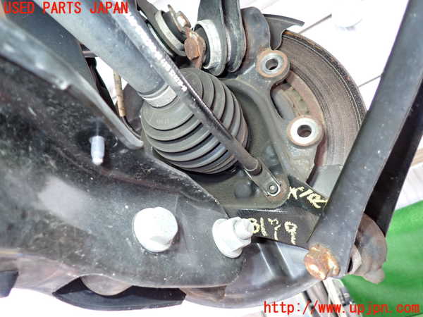 2UPJ-9231794305]BMW 320i(8A20)左リアナックルハブ 中古 (F30)_2
