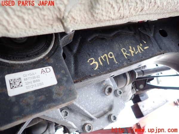 2UPJ-9231795295]BMW 320i(8A20)リアメンバー 中古 (F30)_2
