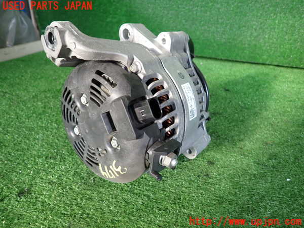 2UPJ-9231796015]BMW 320i(8A20)オルタネーター(ダイナモ) 中古 (F30)_2