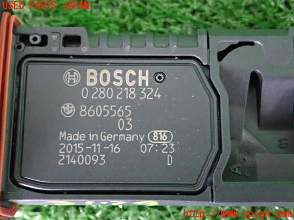 2UPJ-9231796320]BMW 320i(8A20)エアフロメーター (エアマスセンサー) 中古 (F30)_3