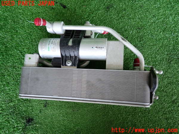 2UPJ-9231796031]BMW 320i(8A20)エアコンコンデンサー1 中古 (F30)_4