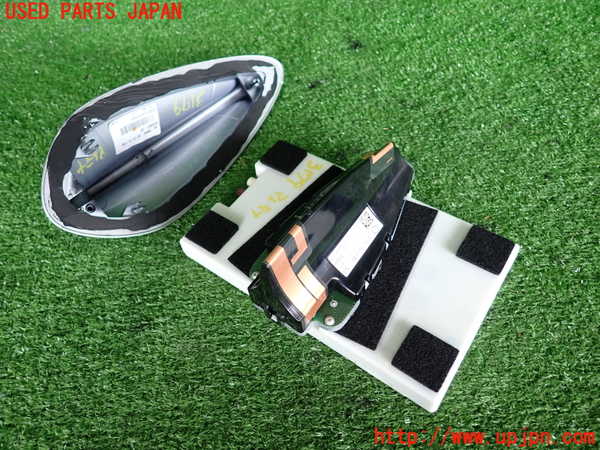 2UPJ-9231796550]BMW 320i(8A20)アンテナ 中古 (F30)_3