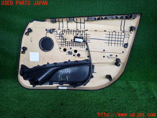 2UPJ-9231791264]BMW 320i(8A20)左前ドア内張り 中古 (F30)_2