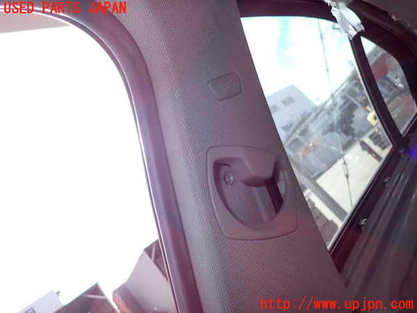 2UPJ-9231797665]BMW 320i(8A20)右センターピラートリム 中古 (F30)_2