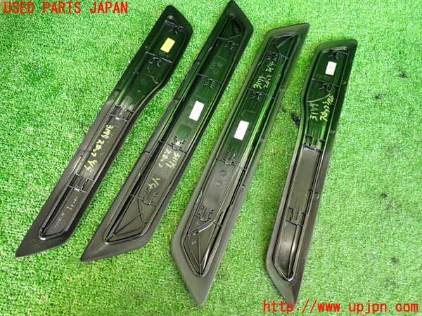 2UPJ-9231797740]BMW 320i(8A20)スカッフプレート 中古 (F30)_4