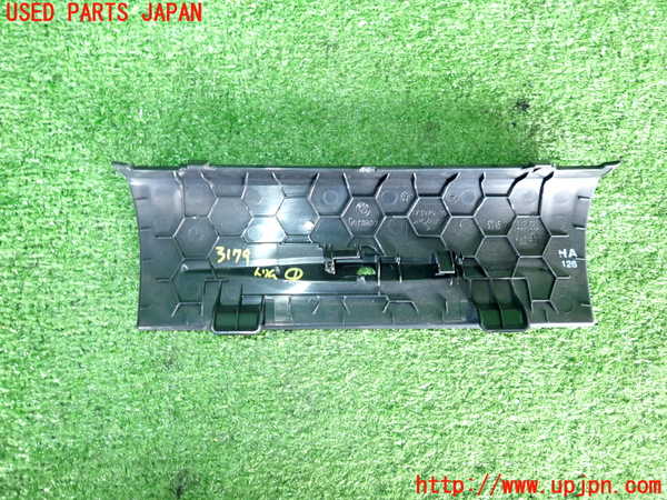 2UPJ-9231797691]BMW 320i(8A20)内装トリム類1 中古 (F30)_2