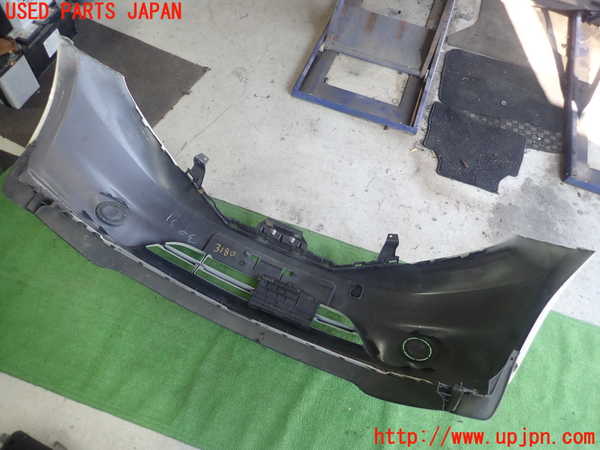 1UPJ-9231801010]ノート(E12)フロントバンパー 中古_4