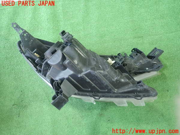1UPJ-9231801132]ノート(E12)左ヘッドライト ハロゲン 中古_2