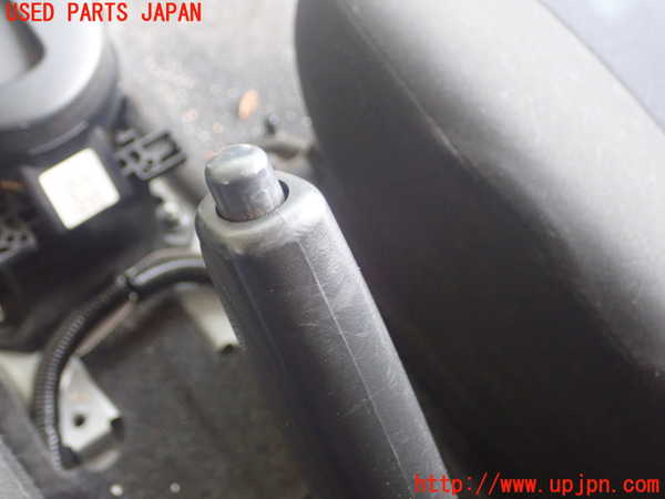 1UPJ-9231807550]ノート(E12)サイドブレーキレバー 中古_2