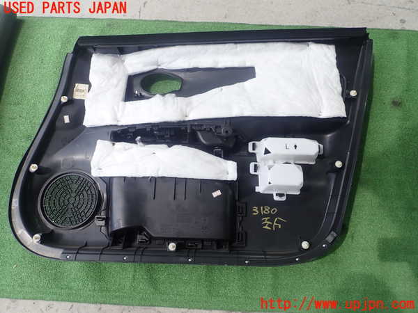 1UPJ-9231801264]ノート(E12)左前ドア内張り 中古_3