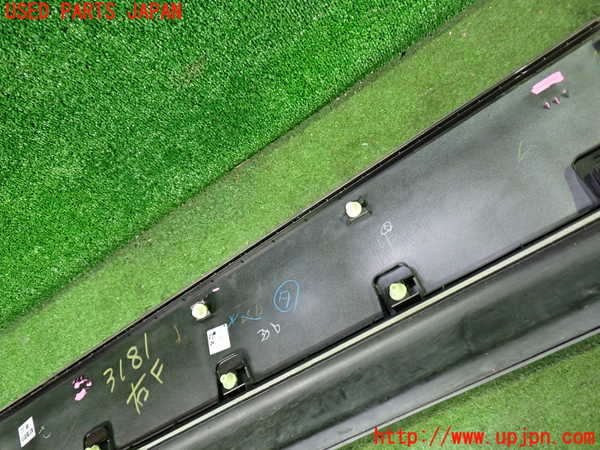 1UPJ-9231811232]セレナ C27系(GFC27)右前ドアパネル 中古_5