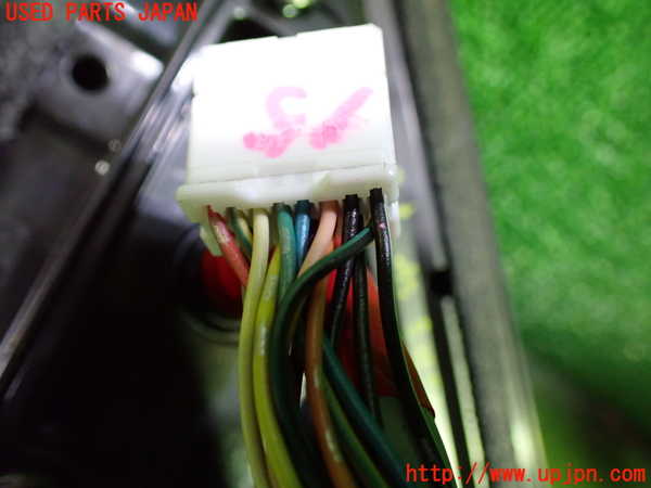 1UPJ-9231811212]セレナ C27系(GFC27)左ドアミラー 中古_4