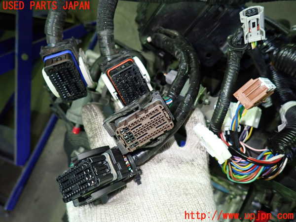 1UPJ-9231812010]セレナ C27系(GFC27)エンジン MR20DD-SM24 中古_3