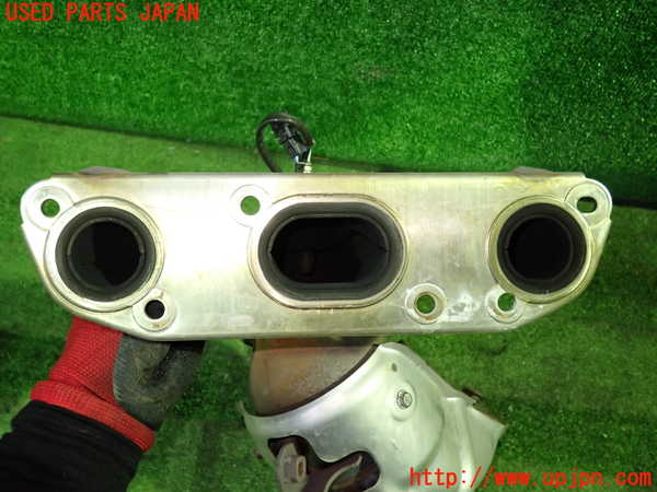 1UPJ-9231812661]セレナ C27系(GFC27)触媒1 中古_3