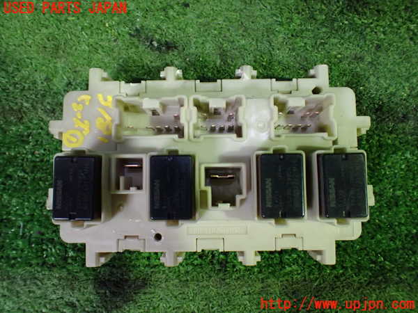 1UPJ-9231816741]セレナ C27系(GFC27)ヒューズボックス1 中古_2