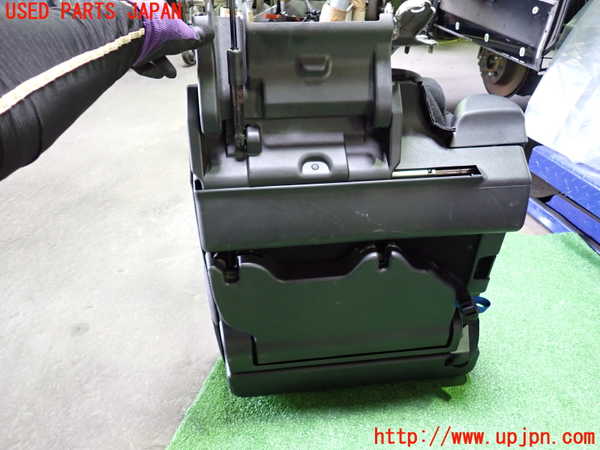 1UPJ-9231817265]セレナ C27系(GFC27)左3列目シート 中古_5