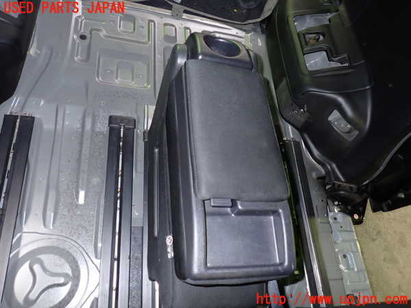 1UPJ-9231817465]セレナ C27系(GFC27)補助席 中古_4