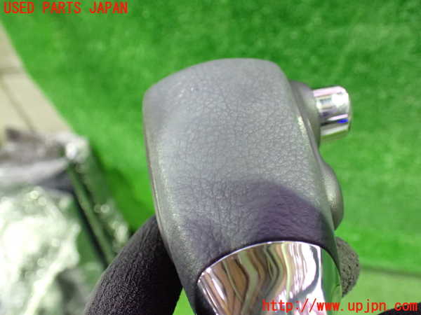 1UPJ-9231817570]セレナ C27系(GFC27)シフトノブ 中古_3