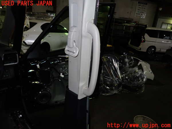 1UPJ-9231817665]セレナ C27系(GFC27)右センターピラートリム 中古_4