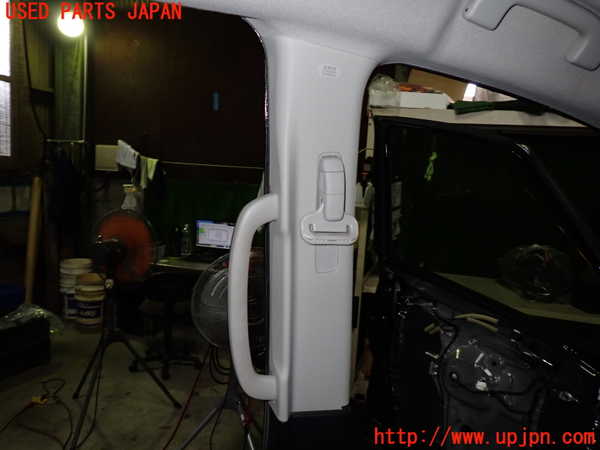 1UPJ-9231817670]セレナ C27系(GFC27)左センターピラートリム 中古_2