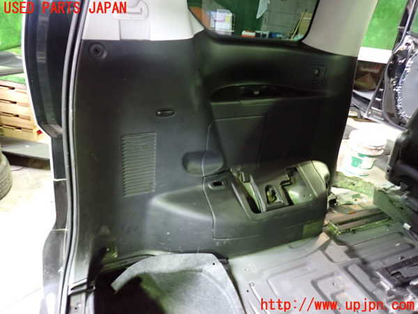 1UPJ-9231817680]セレナ C27系(GFC27)左リアピラートリム 中古_4
