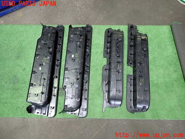 1UPJ-9231817740]セレナ C27系(GFC27)スカッフプレート 中古_4
