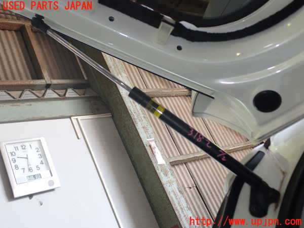 1UPJ-9231821584]レクサス・CT200h(ZWA10)リアゲートダンパー 中古_2