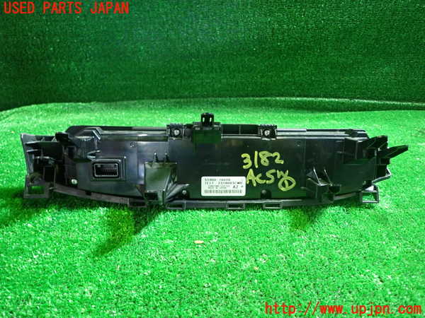 1UPJ-9231826066]レクサス・CT200h(ZWA10)エアコンスイッチ1 中古_3