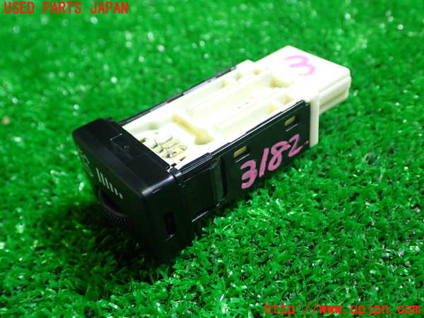 1UPJ-9231826308]レクサス・CT200h(ZWA10)スイッチ3 (照度調節) 中古_2