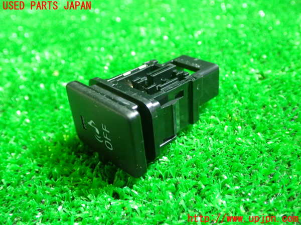 1UPJ-9231826309]レクサス・CT200h(ZWA10)スイッチ4 (車両接近通報一時停止) 中古_2