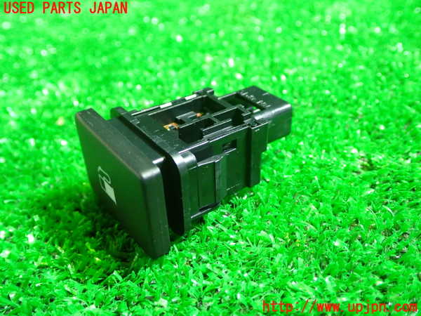 1UPJ-9231826310]レクサス・CT200h(ZWA10)スイッチ5 (フューエル) 中古_2