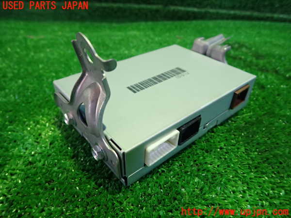 1UPJ-9231826146]レクサス・CT200h(ZWA10)コンピューター1 (861A0-76010) 中古_3