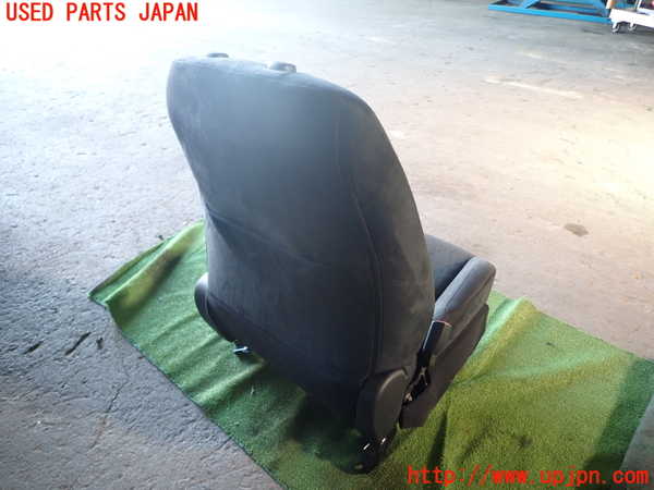 1UPJ-9231827065]レクサス・CT200h(ZWA10)助手席シート 中古_4
