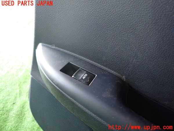 1UPJ-9231821294]レクサス・CT200h(ZWA10)右後ドア内張り 中古_2