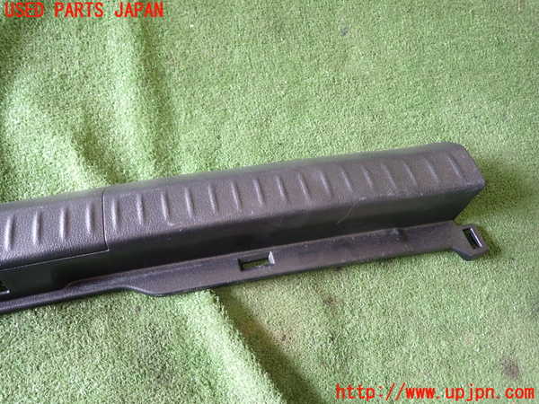 1UPJ-9231827772]レクサス・CT200h(ZWA10)ラゲッジトレイ2 中古_2