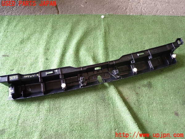 1UPJ-9231827772]レクサス・CT200h(ZWA10)ラゲッジトレイ2 中古_5