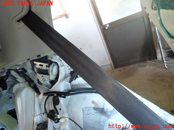 1UPJ-9231827185]レクサス・CT200h(ZWA10)左2列目シートベルト 中古_2