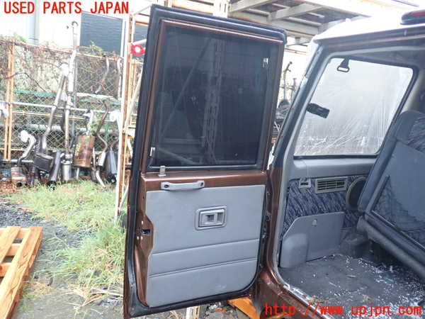 1UPJ-9231831566]ランクルプラド(KZJ78W)バックドア リアゲート ハッチ M283 中古_4