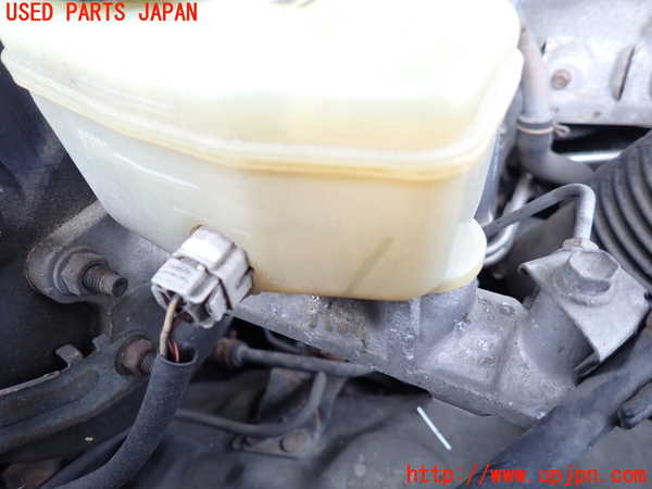 1UPJ-9231834050]ランクルプラド(KZJ78W)ブレーキマスターシリンダー 中古_3