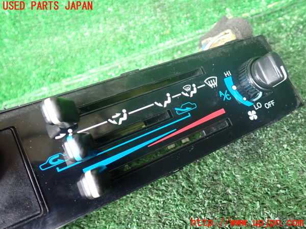 1UPJ-9231836066]ランクルプラド(KZJ78W)エアコンスイッチ1 中古_2