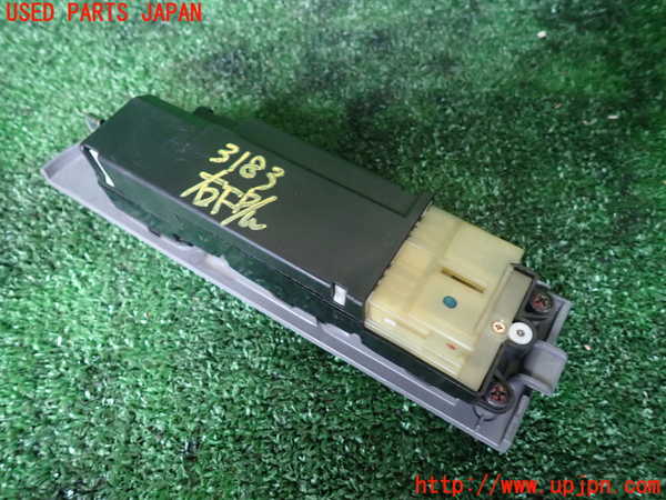 1UPJ-9231836240]ランクルプラド(KZJ78W)右前パワーウィンドウスイッチ 中古_2