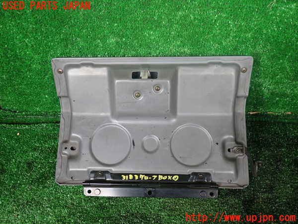 1UPJ-9231837516]ランクルプラド(KZJ78W)グローブボックス1 中古_3