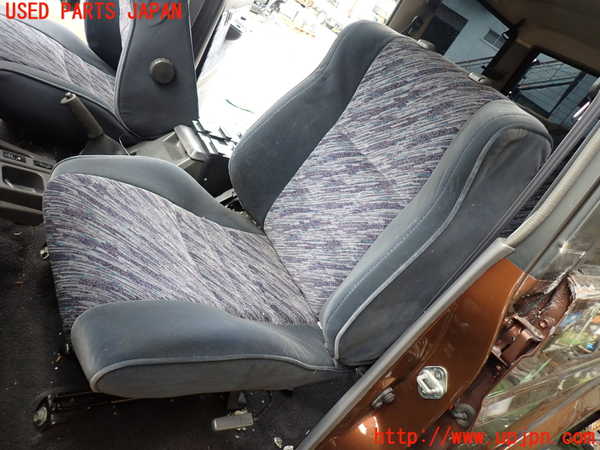 1UPJ-9231837035]ランクルプラド(KZJ78W)運転席シート 中古_5
