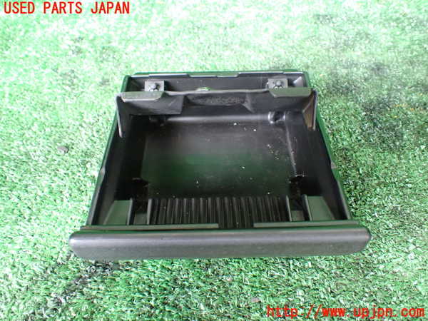 1UPJ-9231837821]ランクルプラド(KZJ78W)灰皿1 中古_2