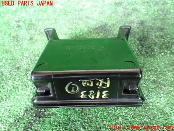 1UPJ-9231837821]ランクルプラド(KZJ78W)灰皿1 中古_3