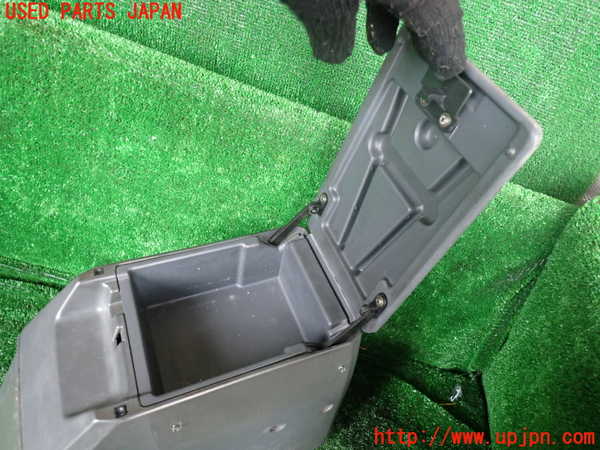 1UPJ-9231837540]ランクルプラド(KZJ78W)センターコンソール 中古_2
