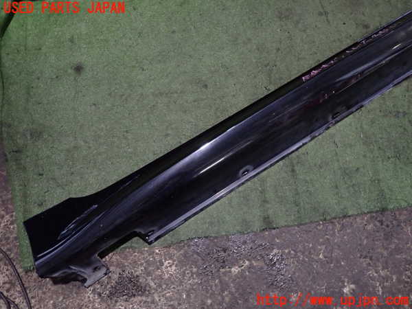 2UPJ-9231841390]BMW M5(NB50)(E60)右サイドステップ 中古_3