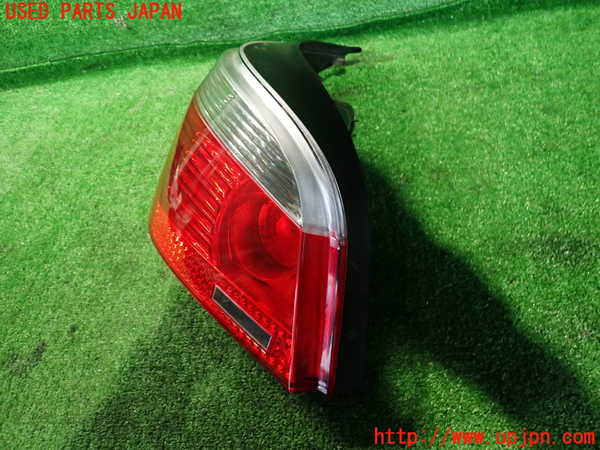 2UPJ-9231841536]BMW M5(NB50)(E60)左テールランプ 中古_2