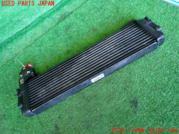 2UPJ-9231842481]BMW M5(NB50)(E60)オイルクーラー1 中古_3